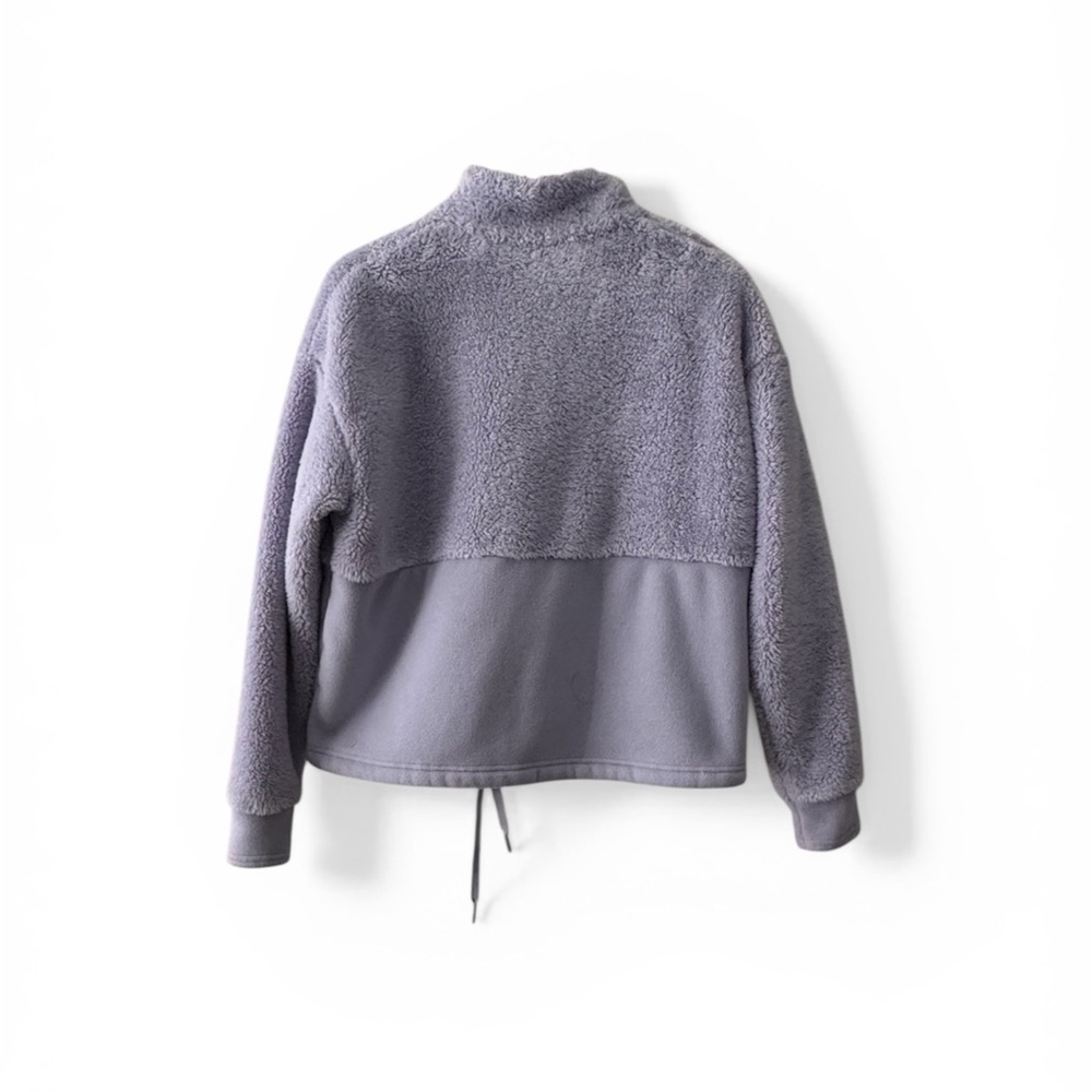 All in Motion - Sherpa pullover - Picture 2 of 3